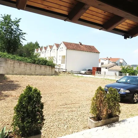 Ljubicic Apartmán *