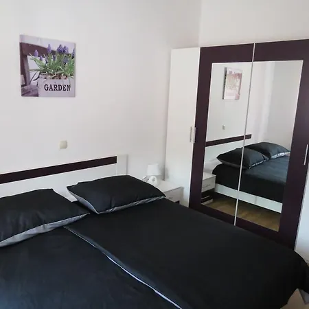 Ljubicic Apartment