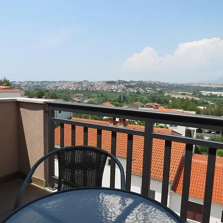 Apartment Ljubicic *